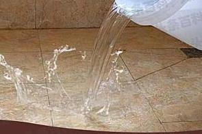 湘乡漏水维修 免砸砖防水材料该如何施工